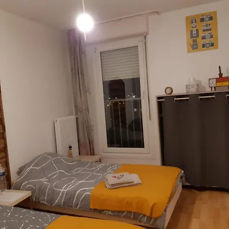 Bel Spacieux Et Lumineux Апартаменты