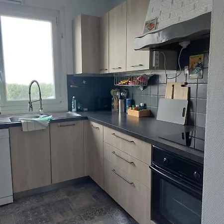 Bel Spacieux Et Lumineux